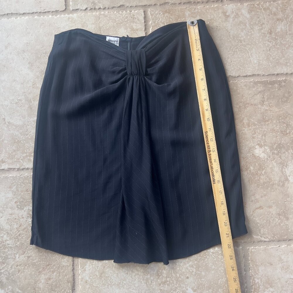 Armani Collezioni size 8 wool‎ pinstripe black skirt